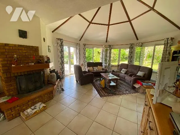 Maison 6 pièces 141 m²