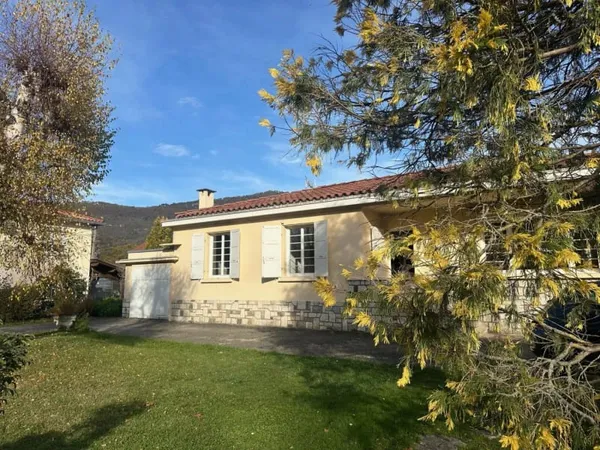 Maison 9 pièces 137 m²