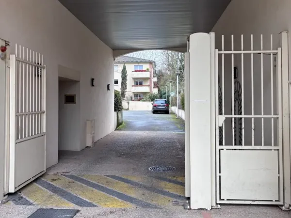 Stationnement Vente Colomiers   13500€