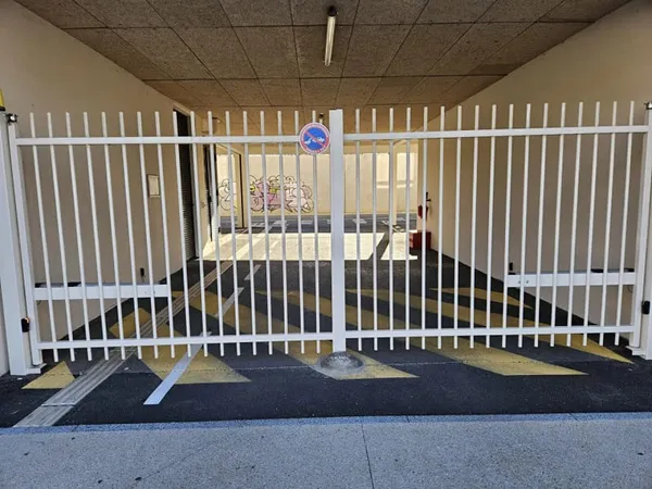 Parking 16 m²