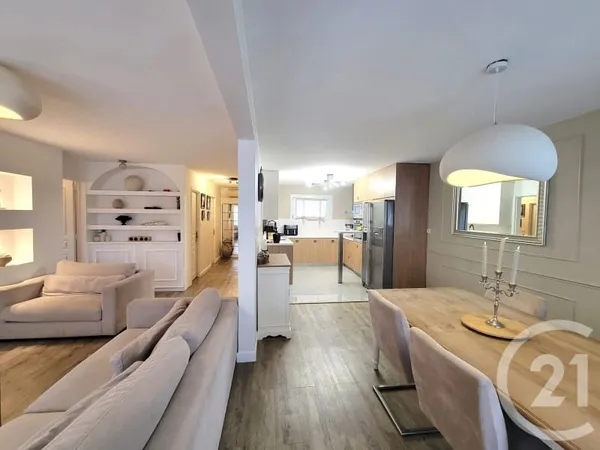 Appartement 4 pièces 98 m²