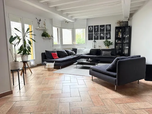 Maison 7 pièces 148 m²