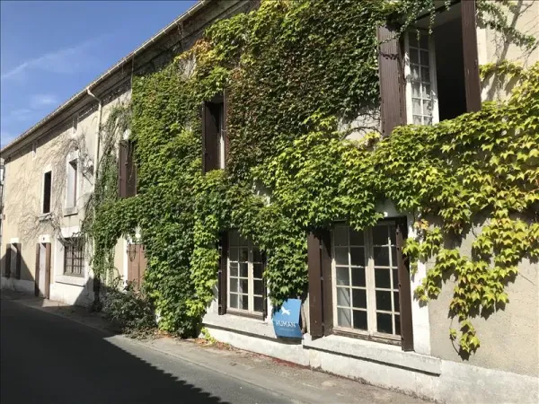 Maison 7 pièces 215 m²