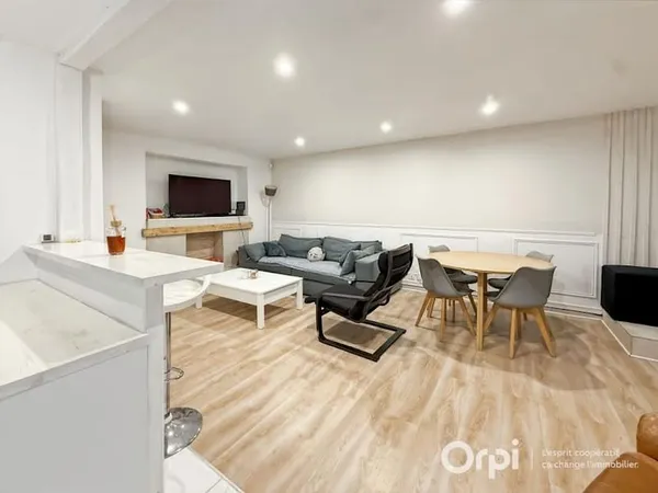 Maison 3 pièces 77 m²