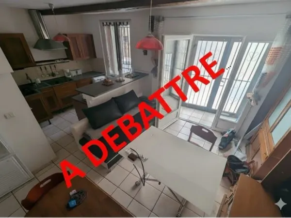 Immeuble 6 pièces 90 m²