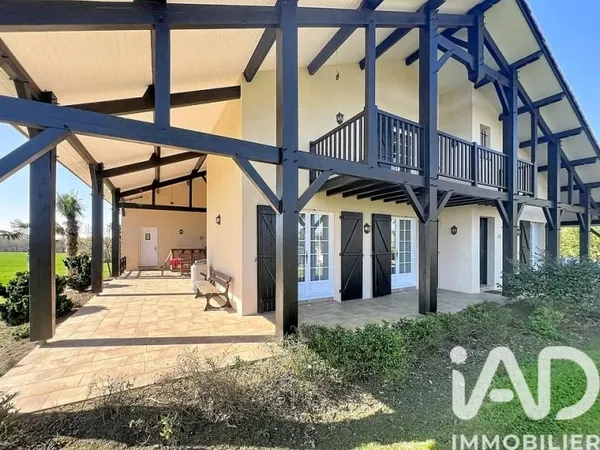 Maison 5 pièces 187 m²