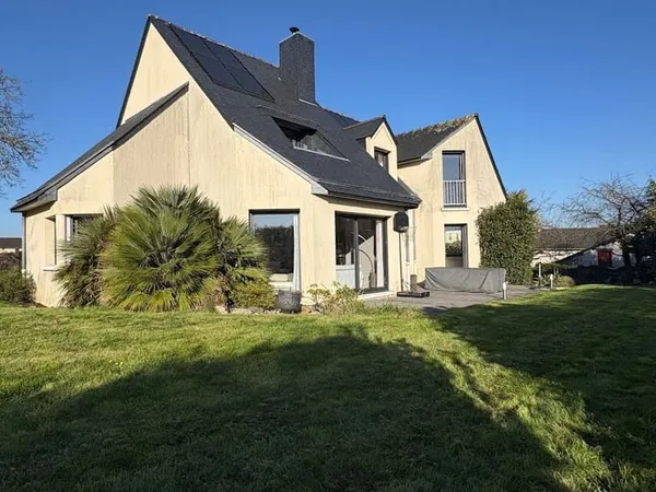 Villa 6 pièces 180 m²