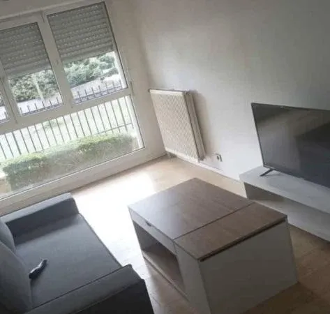 Studio 1 pièce 30 m²