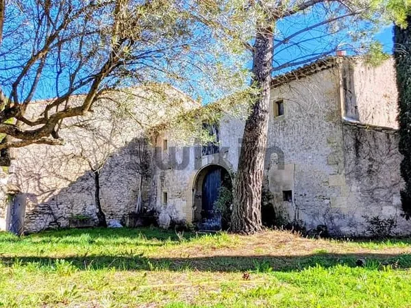 Maison 2 pièces 120 m²