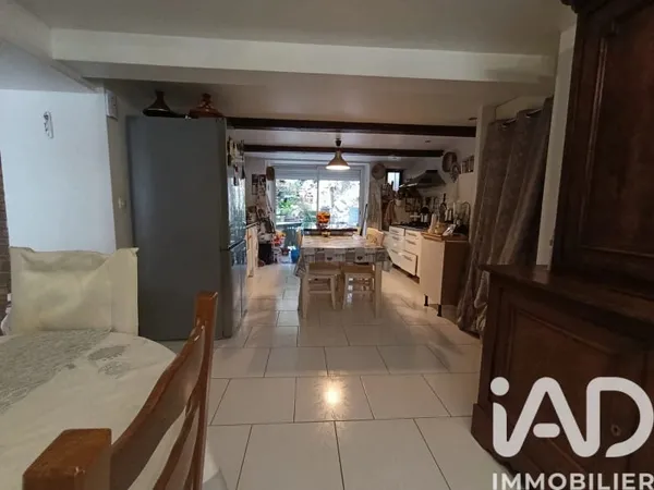 Maison 8 pièces 144 m²