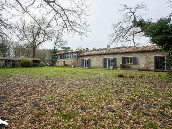 Maison 8 pièces 262 m²