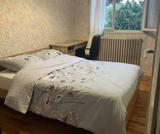 Chambre 1 pièce 15 m²