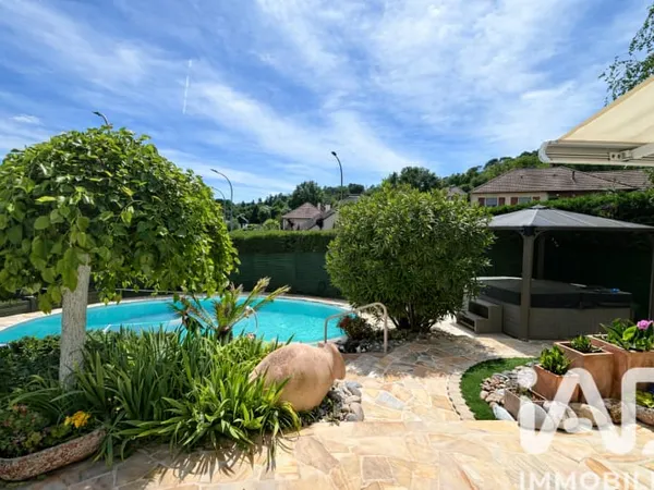 Maison 7 pièces 165 m²