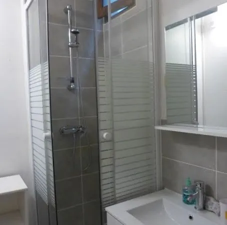 Studio 1 pièce 17 m²