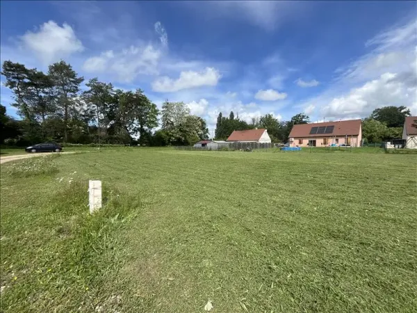 Terrain 1049 m²