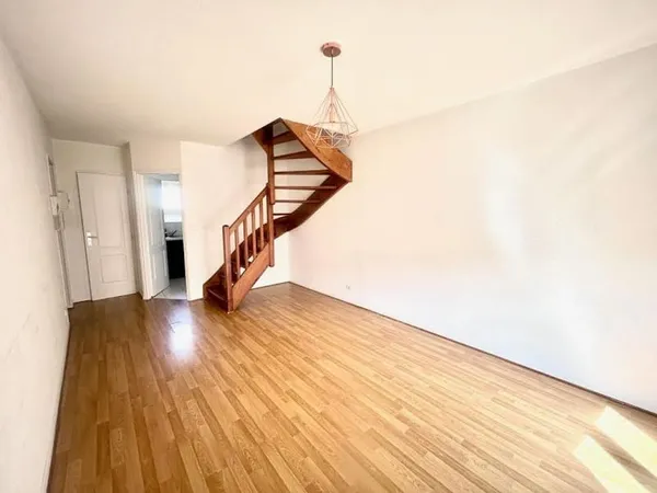Appartement 1 pièce 49 m²