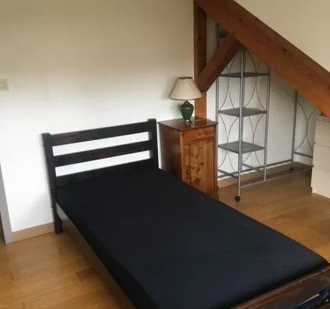 Chambre 1 pièce 12 m²