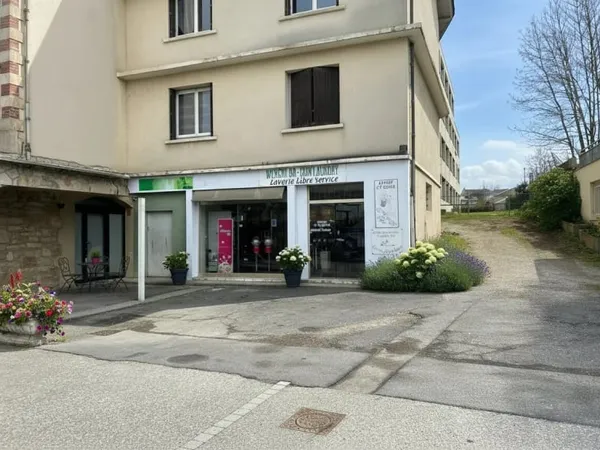 Immeuble 1 pièce 55 m²