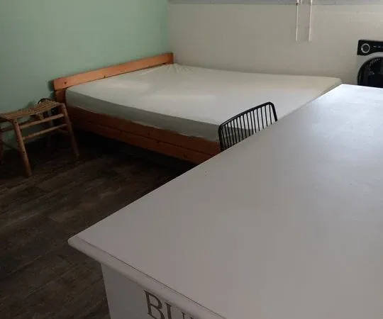 Chambre 1 pièce 12 m²