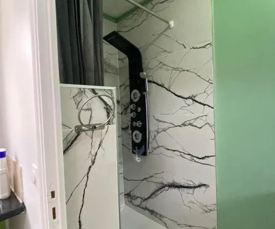 Studio 1 pièce 24 m²