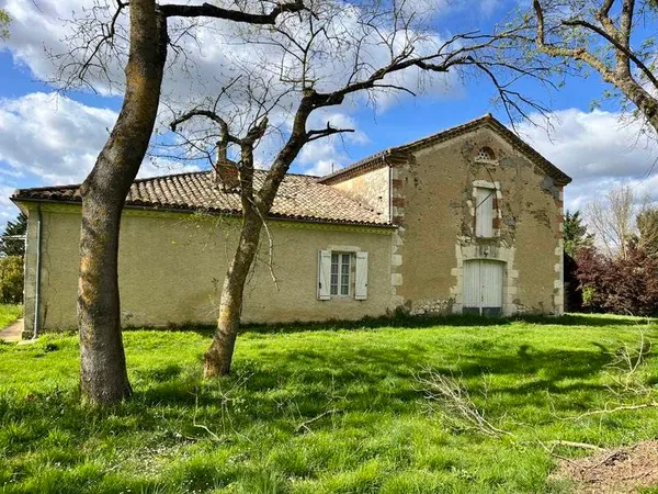 Immeuble 3 pièces 127 m²