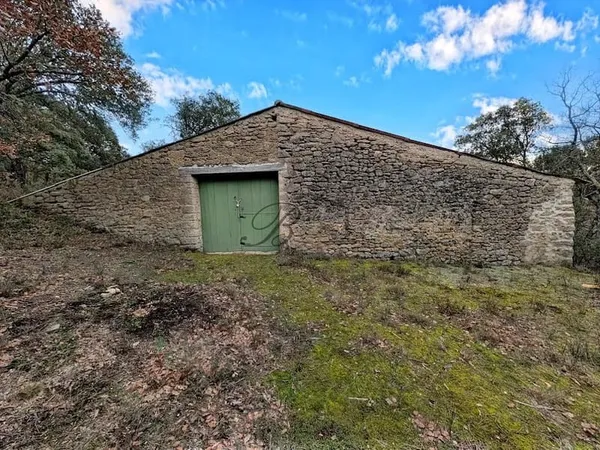 Terrain 6573 m²