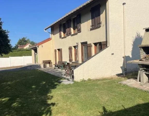 Maison 6 pièces 140 m²
