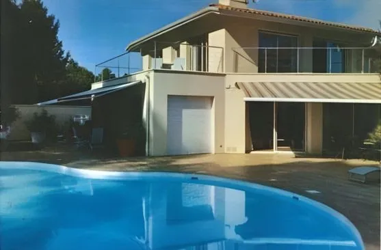 Maison 5 pièces 185 m²