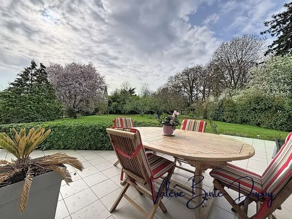 Maison 7 pièces 190 m²