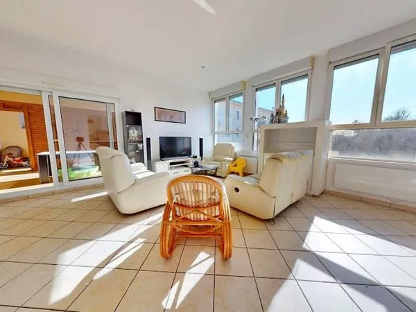 Appartement 5 pièces 103 m²