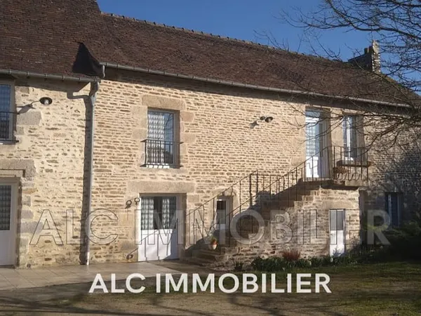 Propriété 9 pièces 289 m²