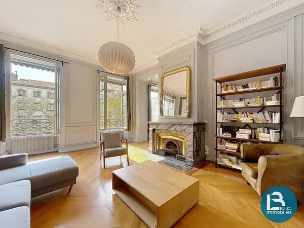 Appartement 4 pièces 109 m²