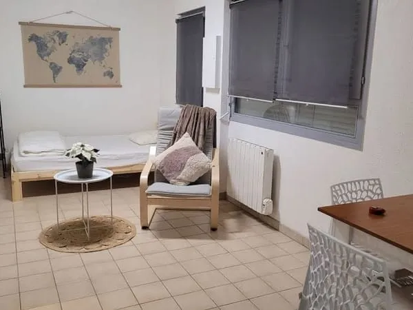 Studio 1 pièce 25 m²