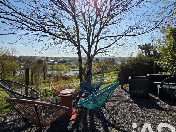 Maison 9 pièces 215 m²