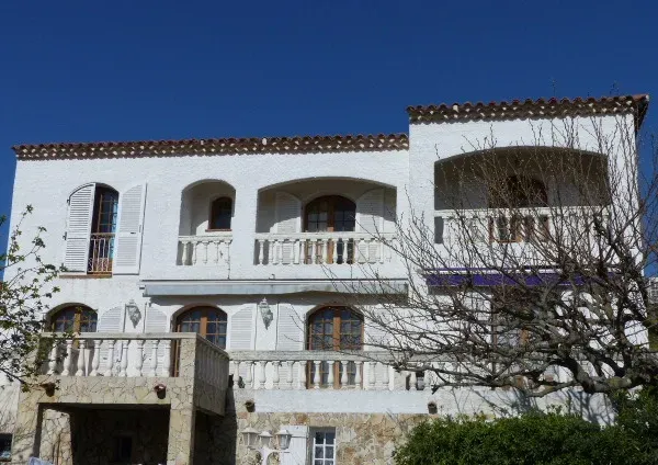 Villa 7 pièces 300 m²