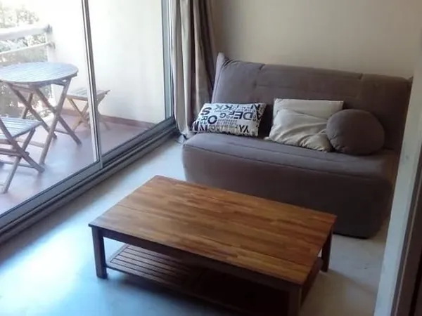 Studio 1 pièce 27 m²