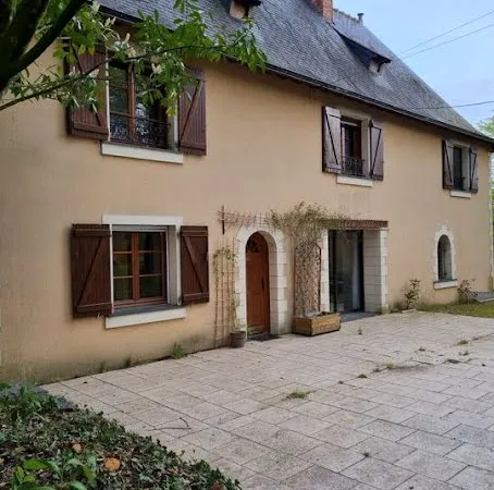 Maison 8 pièces 207 m²
