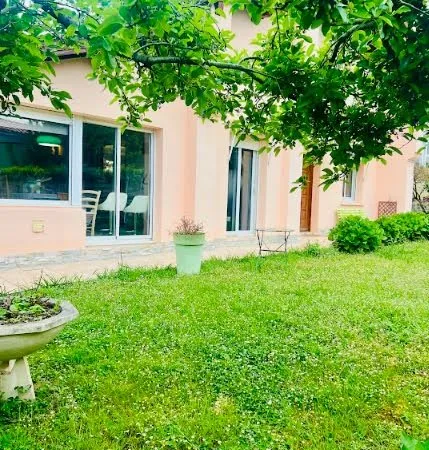 Maison 6 pièces 143 m²