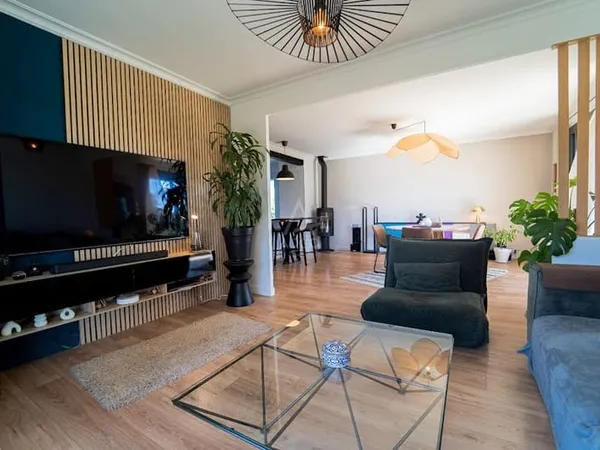 Maison 6 pièces 94 m²
