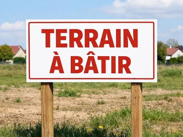 Terrain 1000 m²