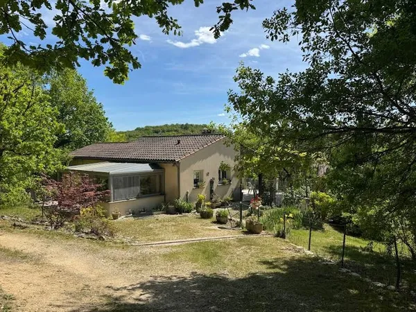 Maison 4 pièces 140 m²