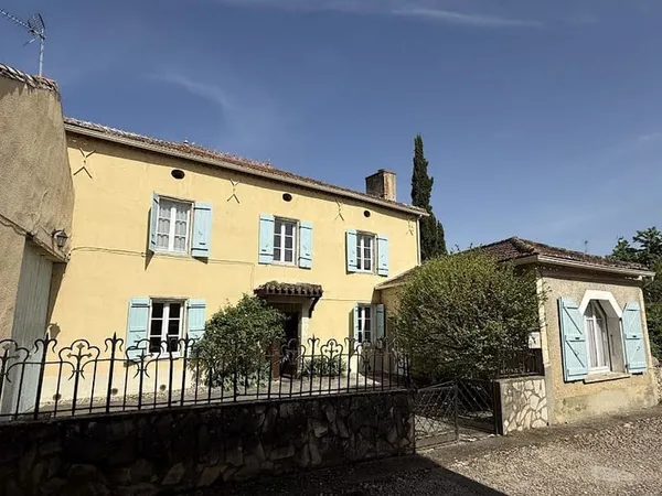 Maison 8 pièces 208 m²