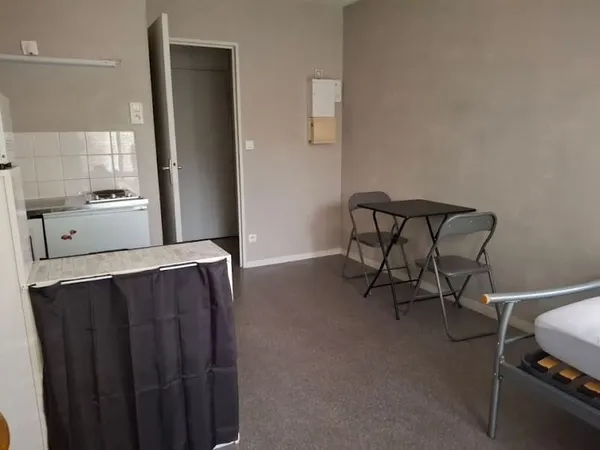 Studio 1 pièce 21 m²