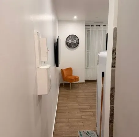 Studio 1 pièce 20 m²