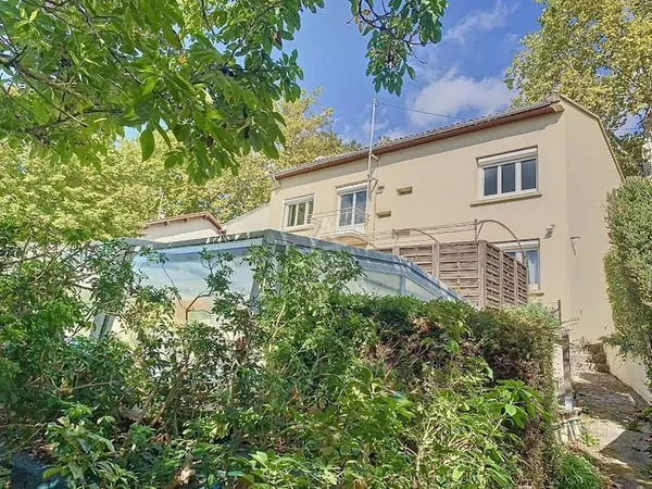 Maison 6 pièces 140 m²