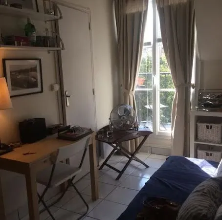 Chambre 1 pièce 12 m²