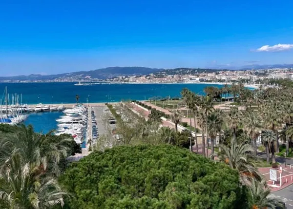 Cannes Croisette Vue Mer Panoramique