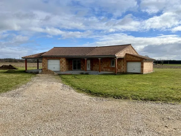 Villa Hors D'eau / Hors D'air