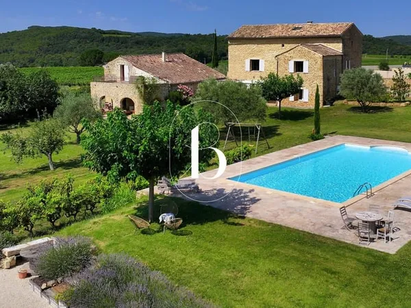 Maison et villa de prestige Vente Uzès 14p 500m² 1375000€