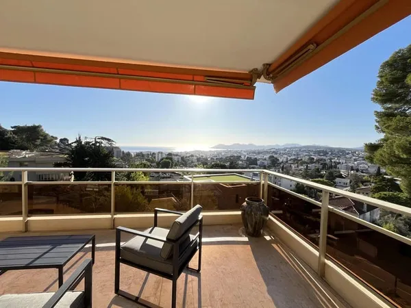 Le Cannet Residentiel Vue Mer Pano Vaste Terrasse